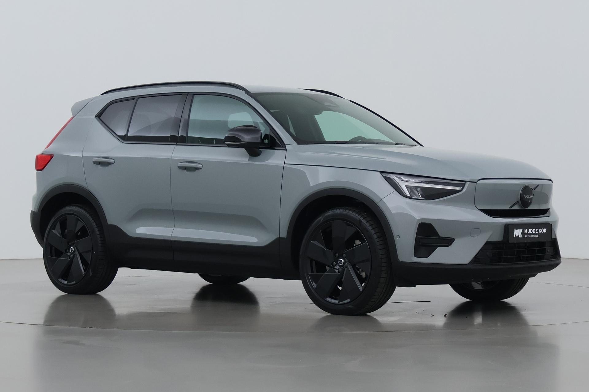 Volvo EX40
