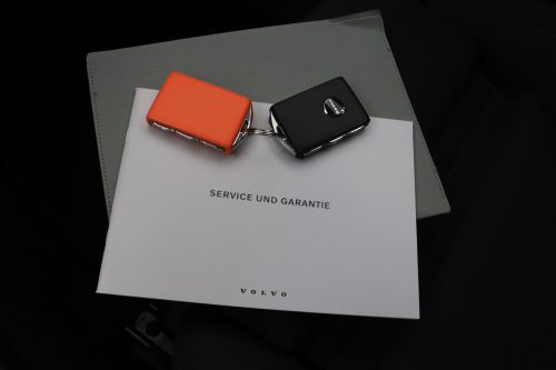 Volvo EX40