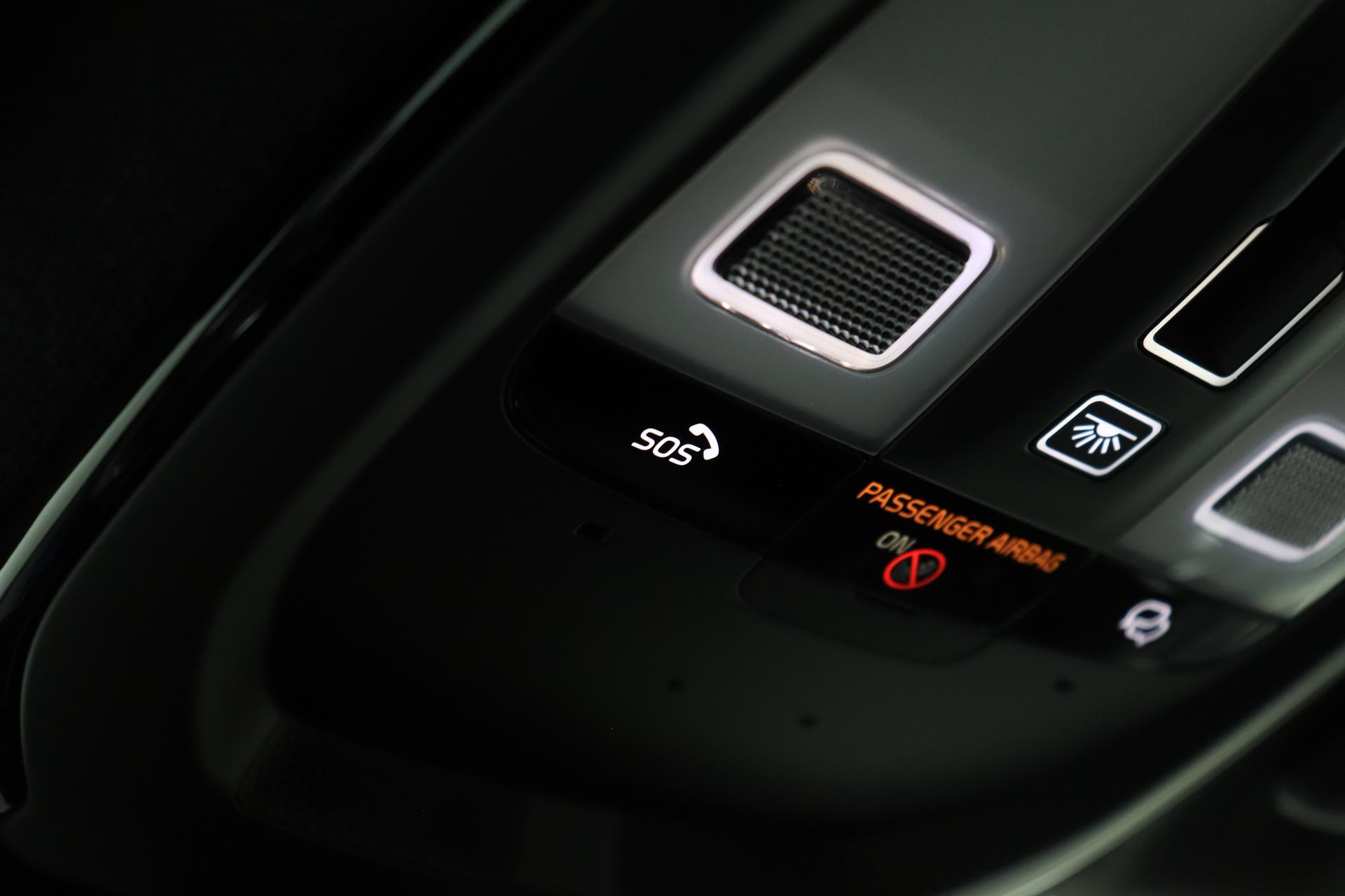 Volvo EX40