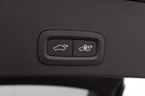Volvo EX40