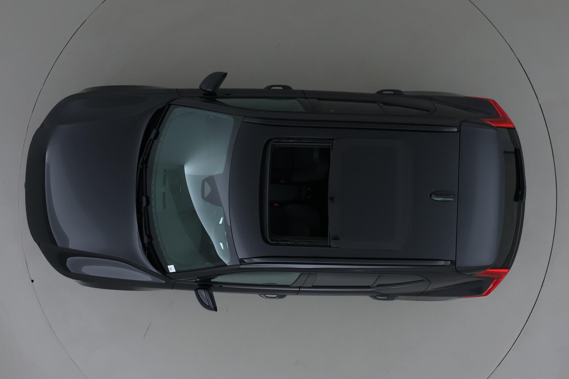 Volvo EX40