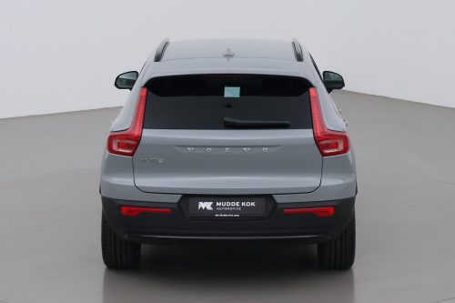 Volvo EX40