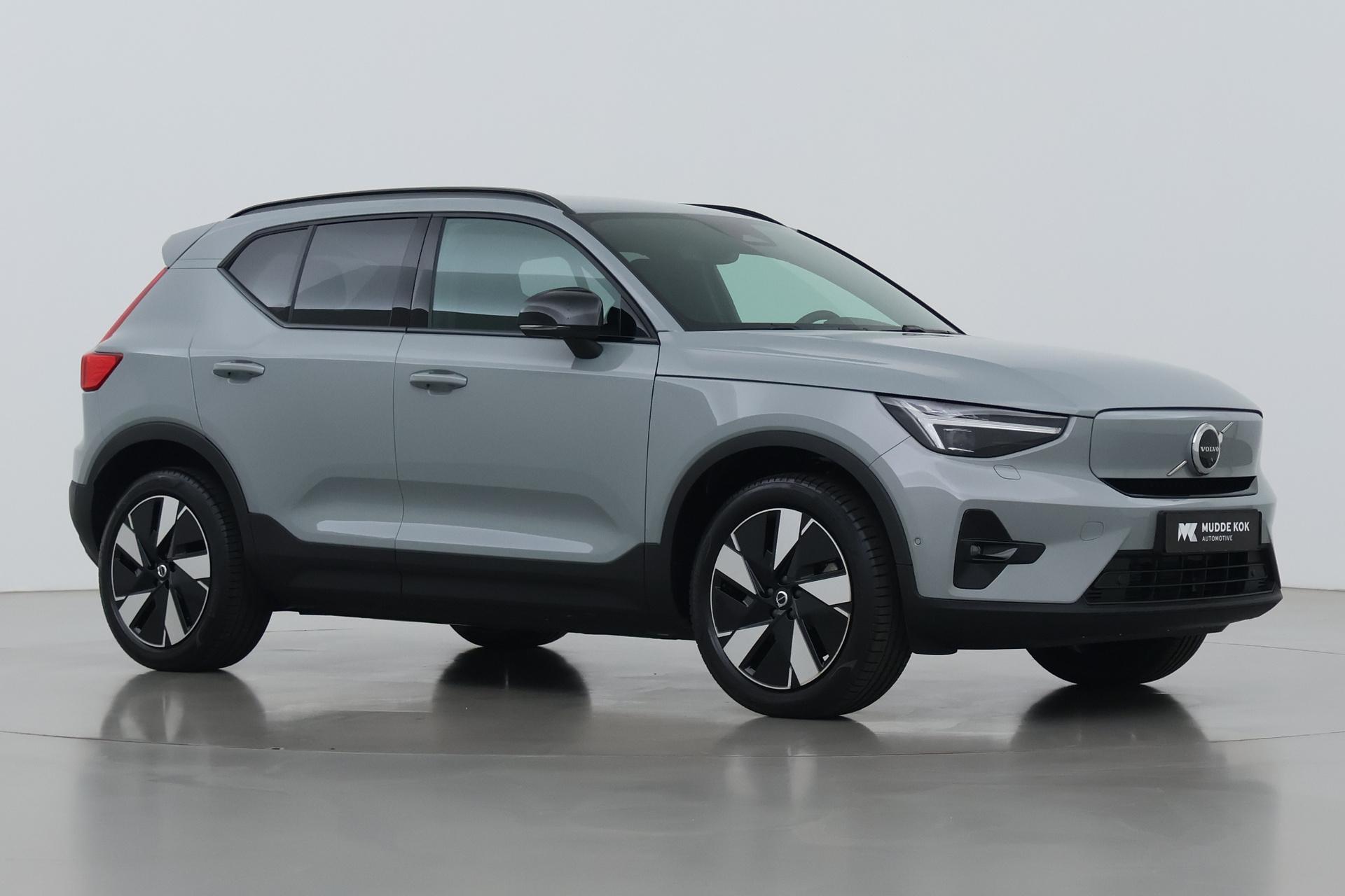 Volvo EX40