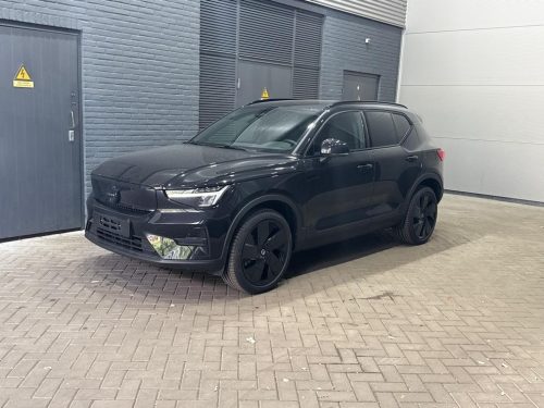 Volvo EX40