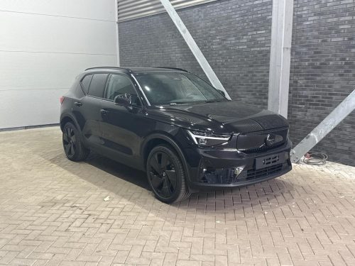 Volvo EX40