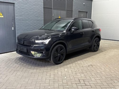 Volvo EX40