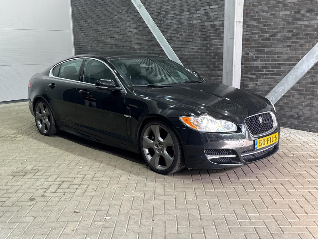 Jaguar XF