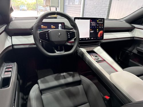 Polestar 4