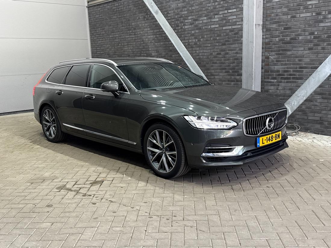 Volvo V90