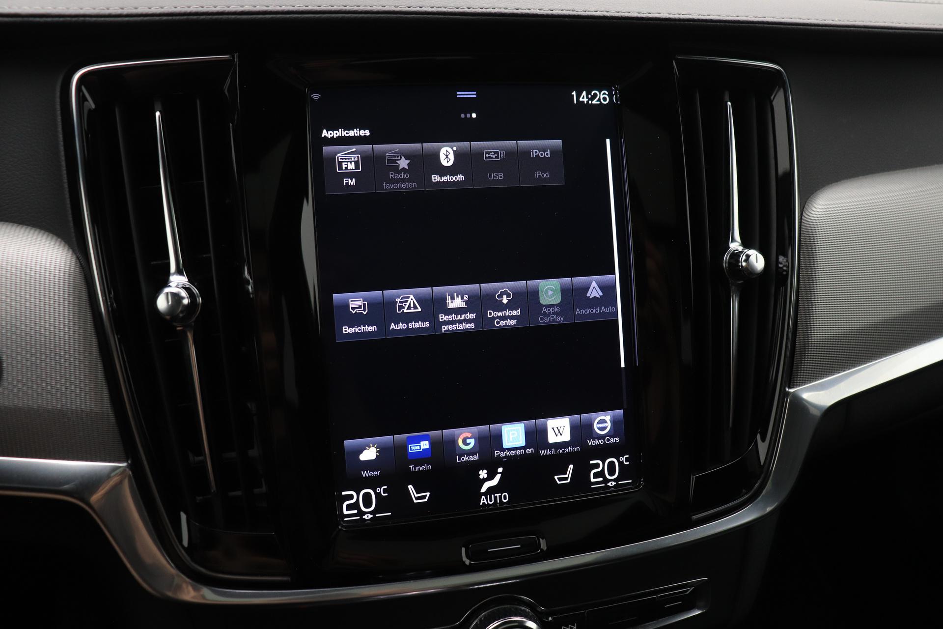 Volvo V90