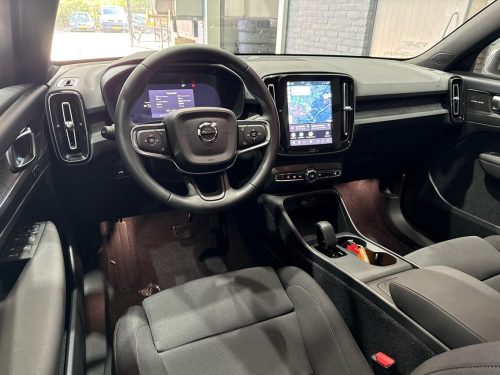 Volvo EX40