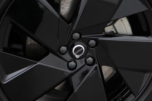 Volvo EX40