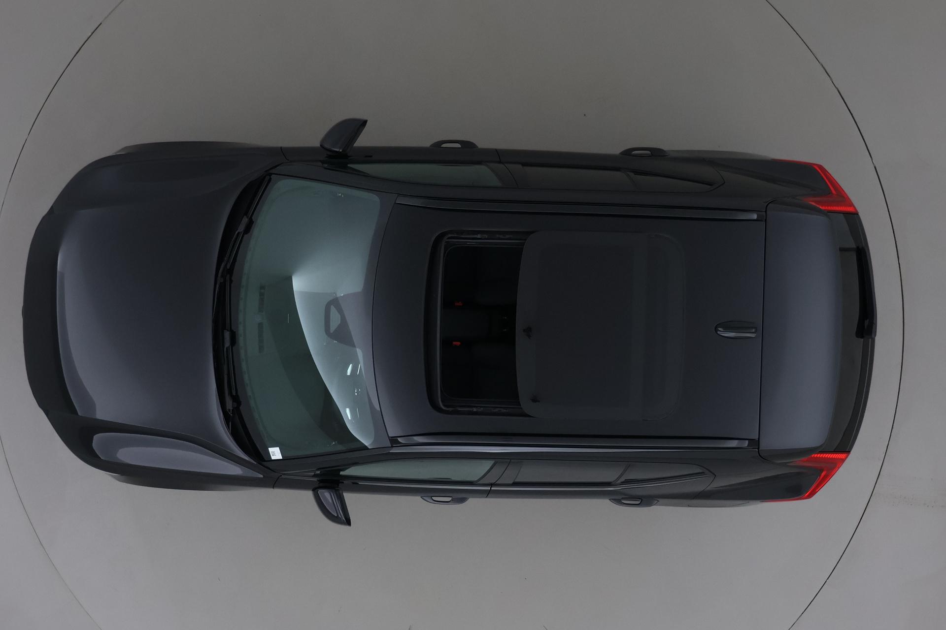 Volvo EX40