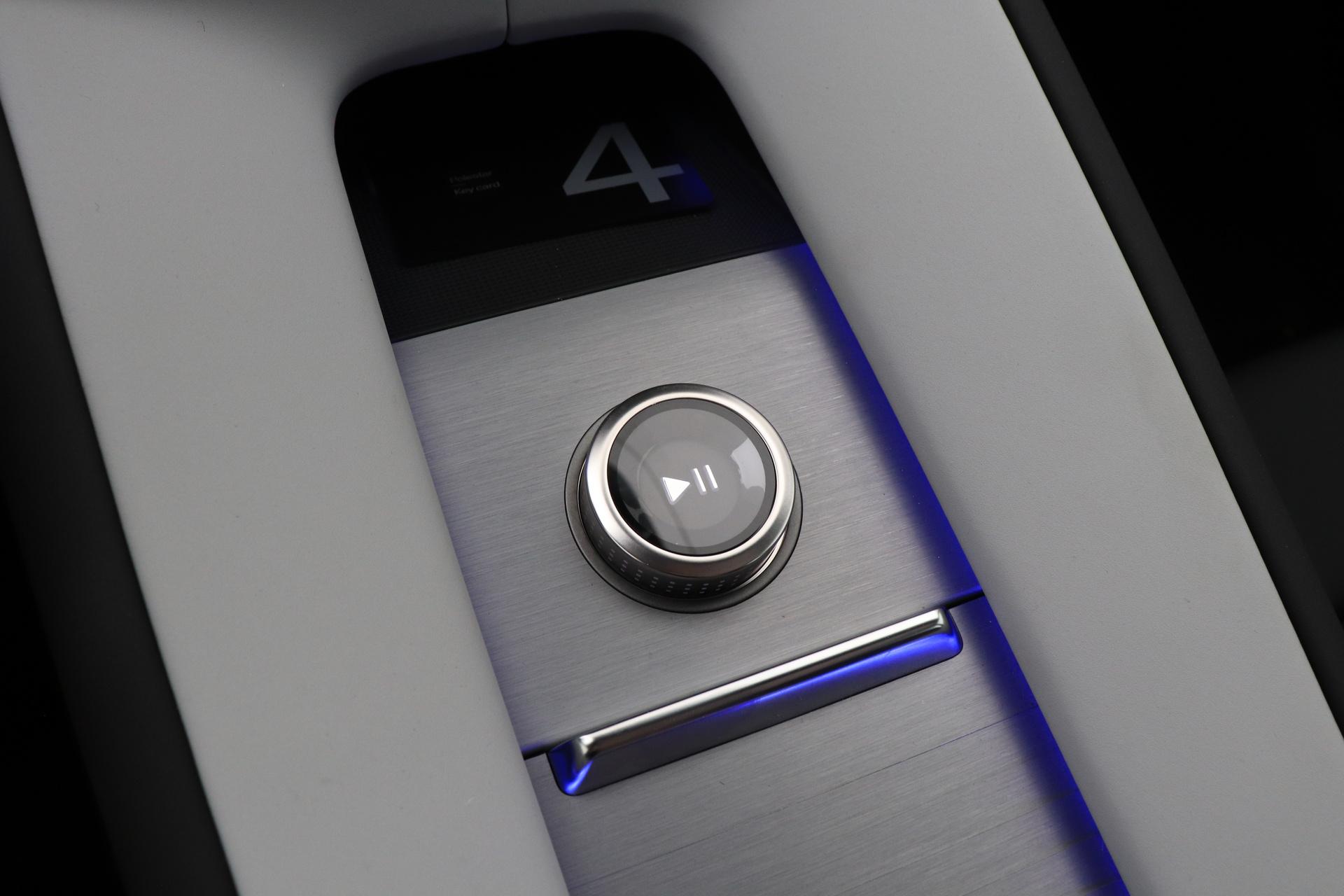 Polestar 4