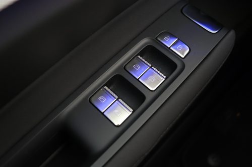 Polestar 4