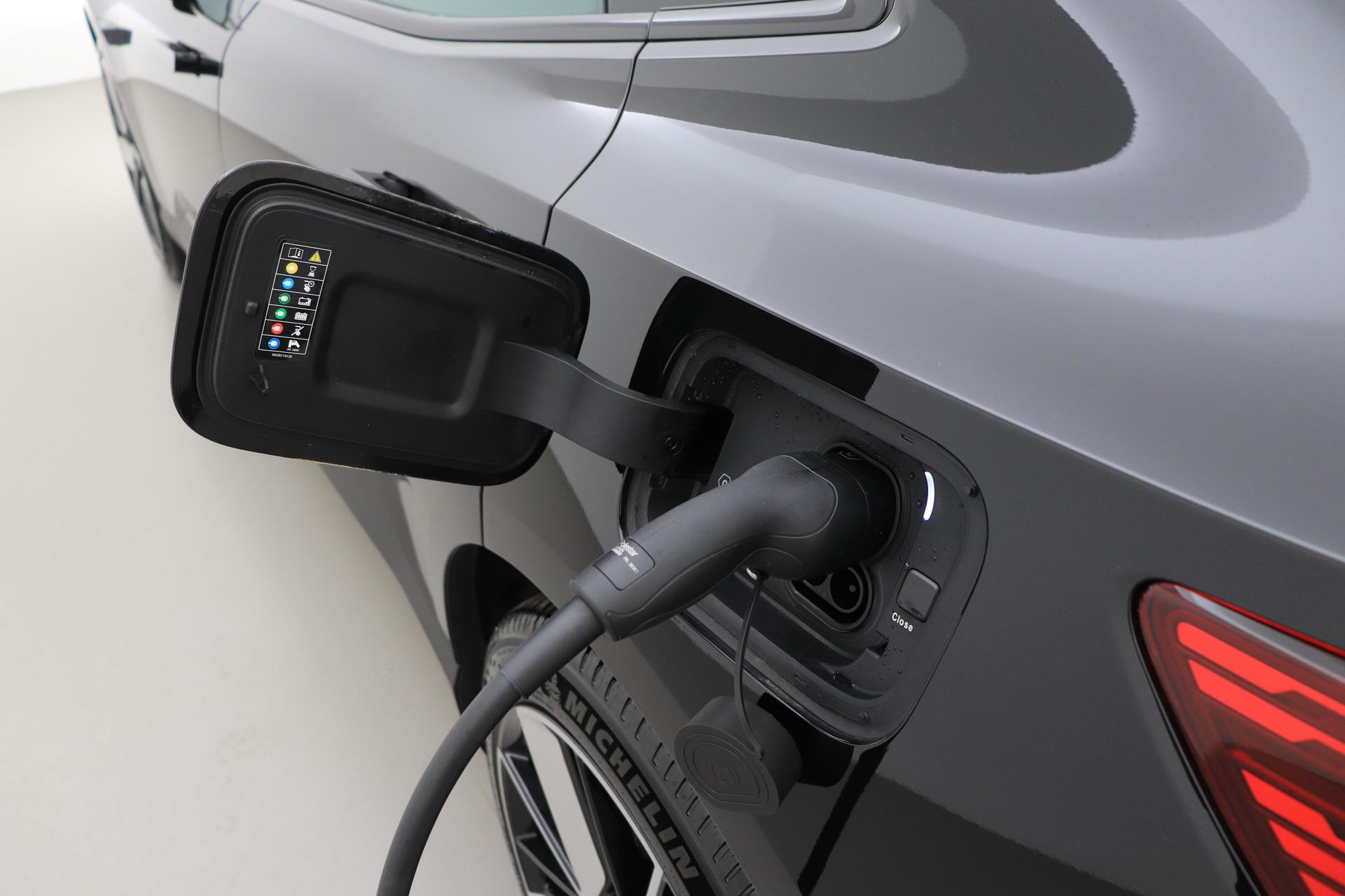 Polestar 4