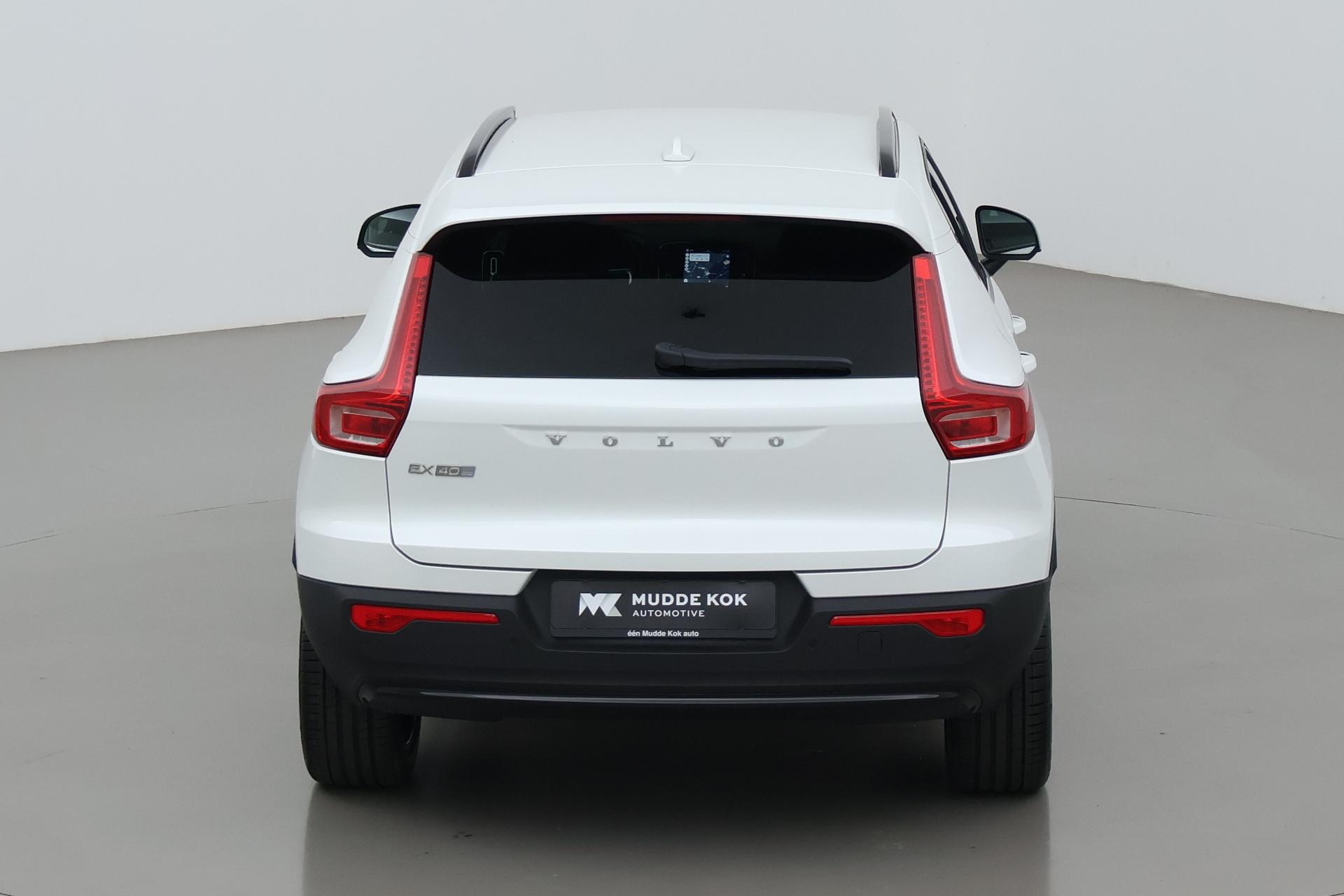 Volvo EX40