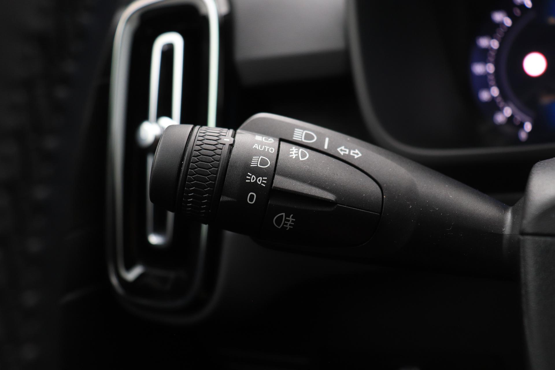 Volvo EX40