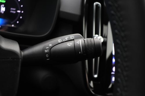 Volvo EX40