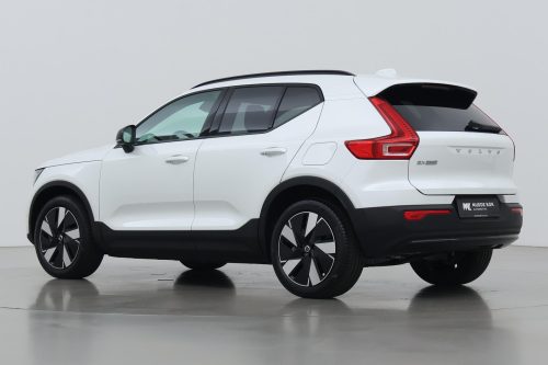 Volvo EX40