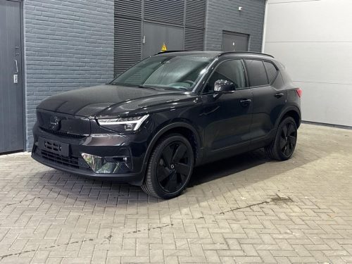 Volvo EX40