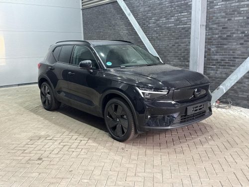 Volvo EX40