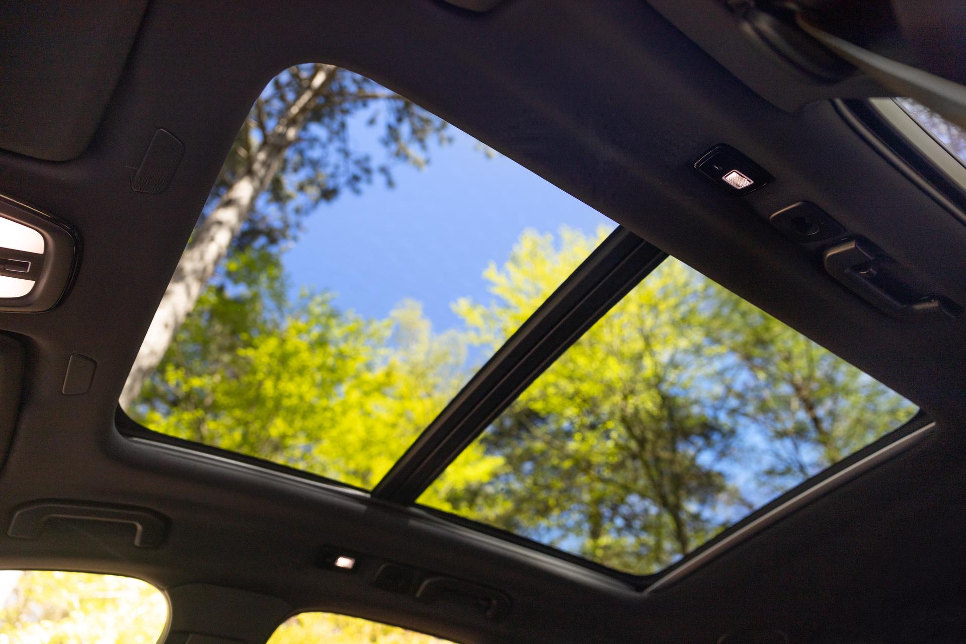 Volvo EX40