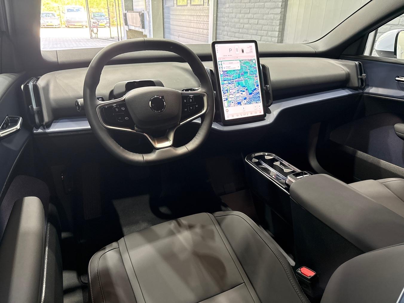 Volvo EX30