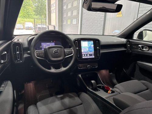Volvo EX40