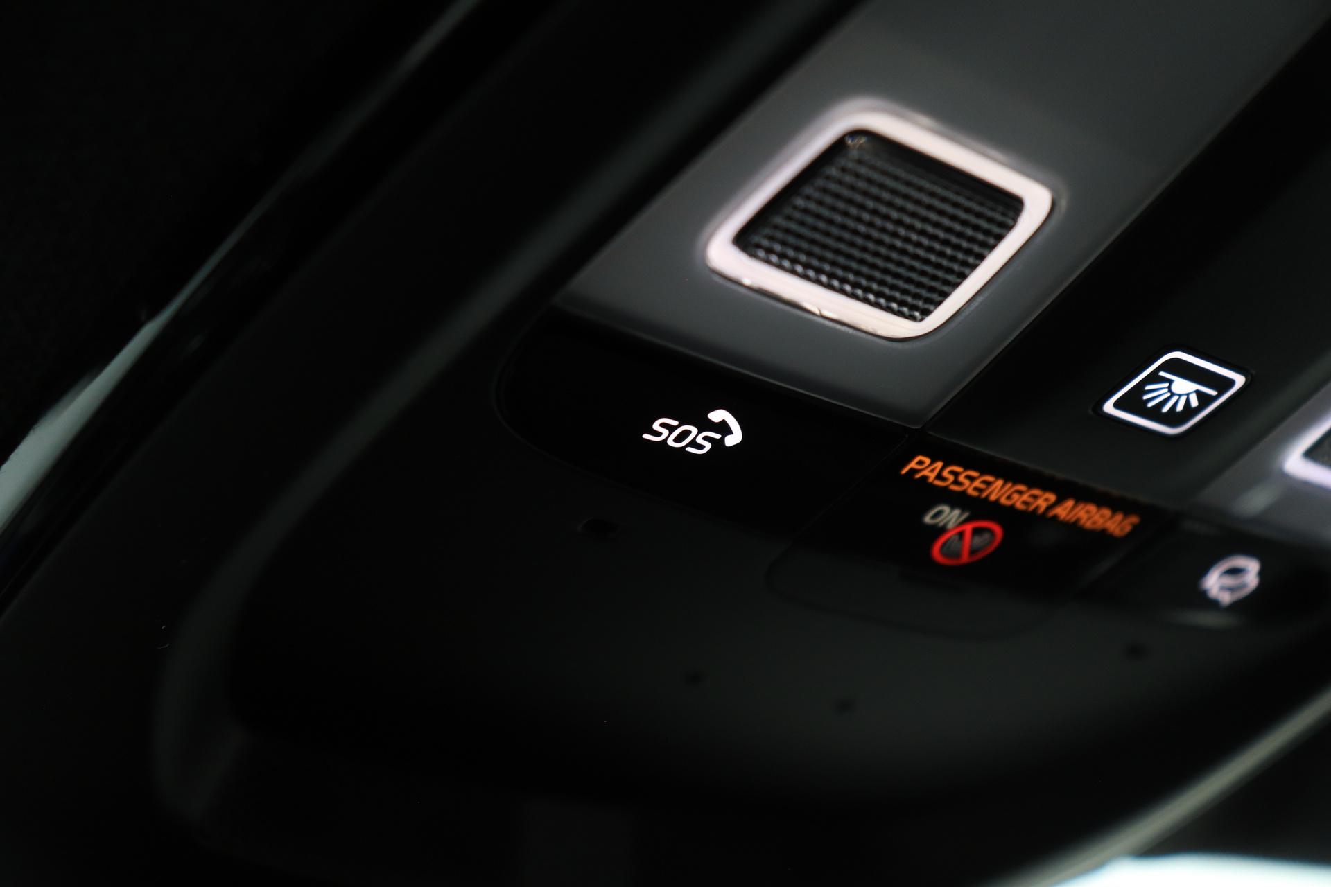 Volvo EX40