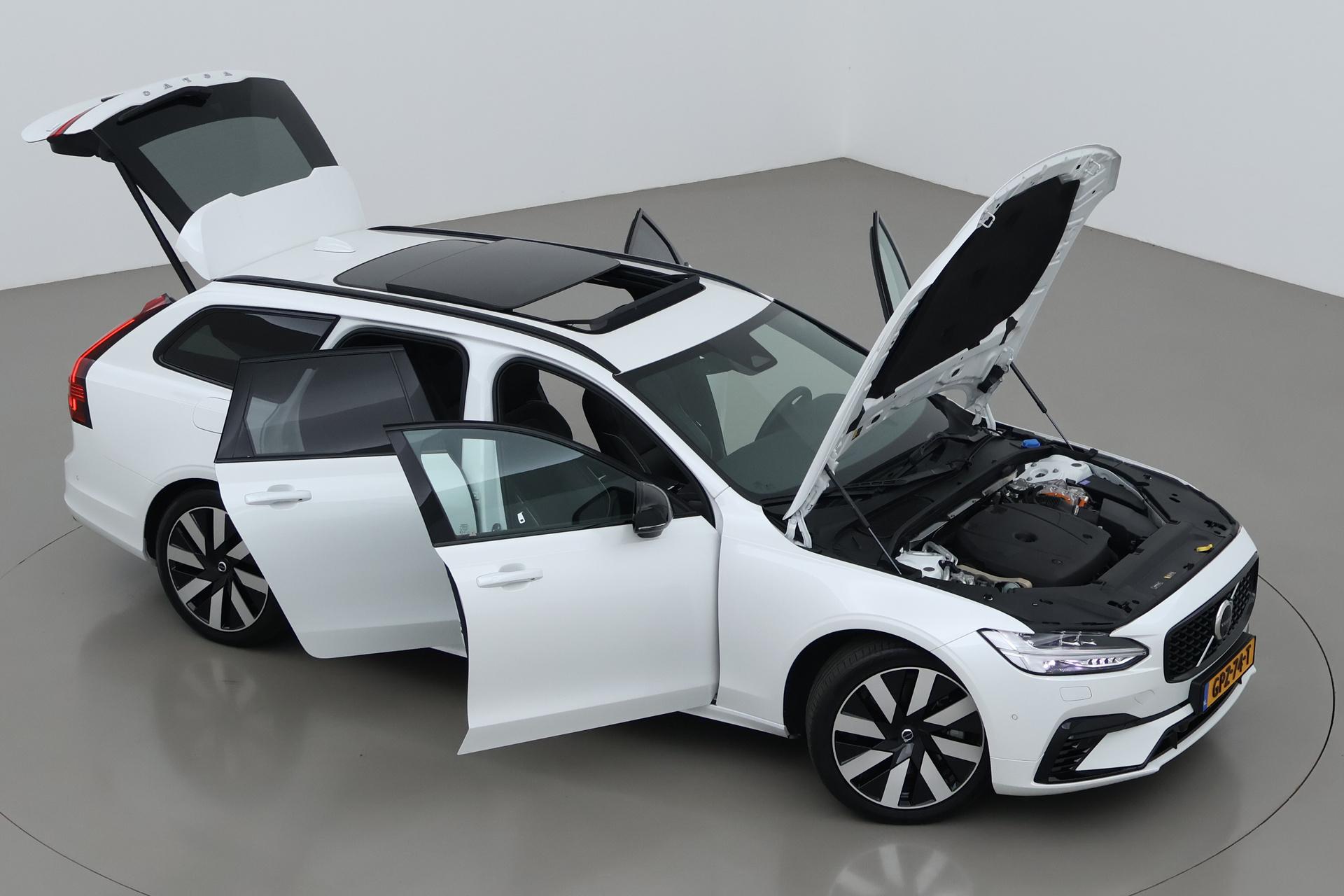 Volvo V90