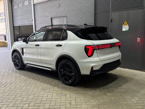 Lynk&co 01