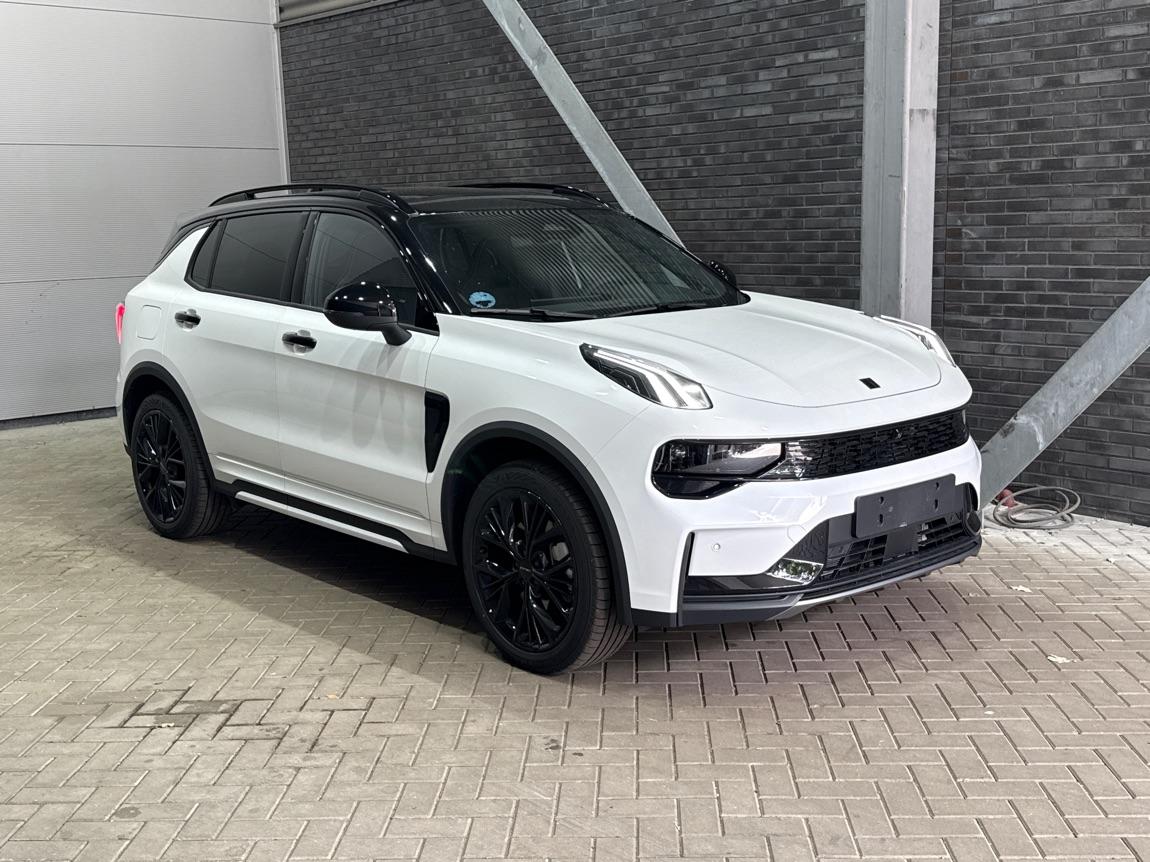 Lynk&co 01