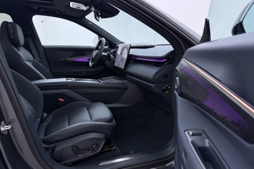 Lynk&co 08