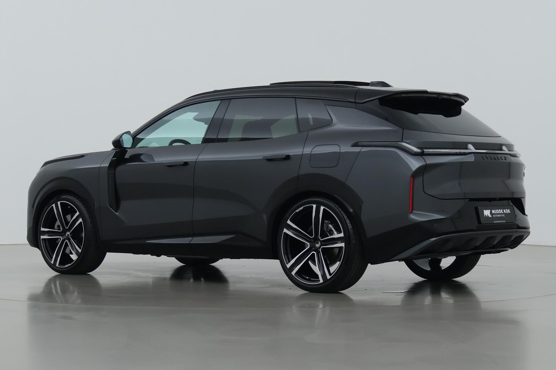 Lynk&co 08