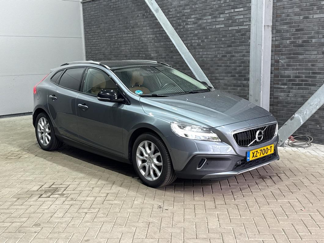 Volvo V40
