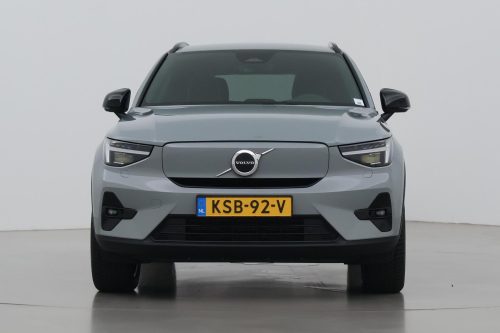 Volvo EX40