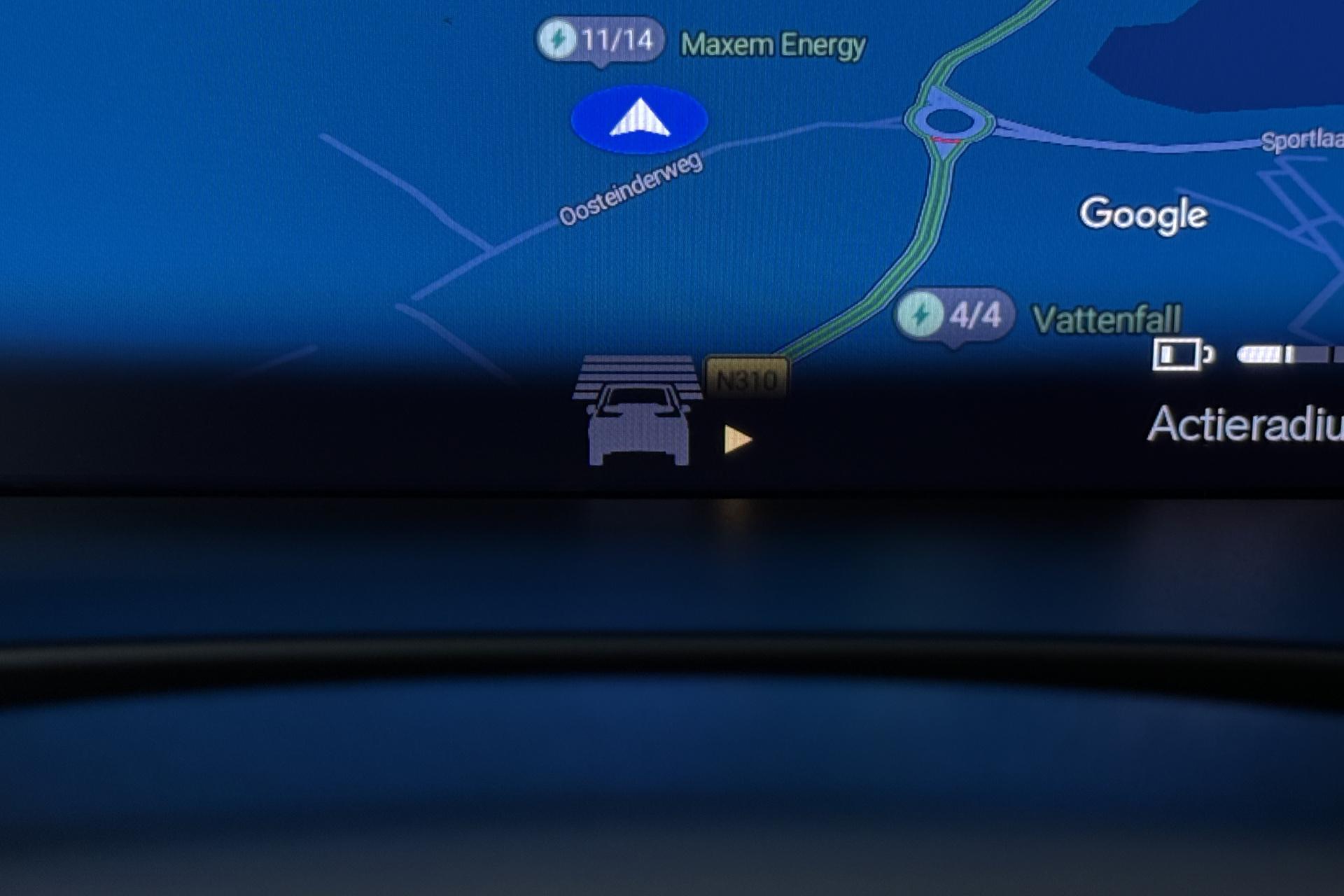 Volvo EX40