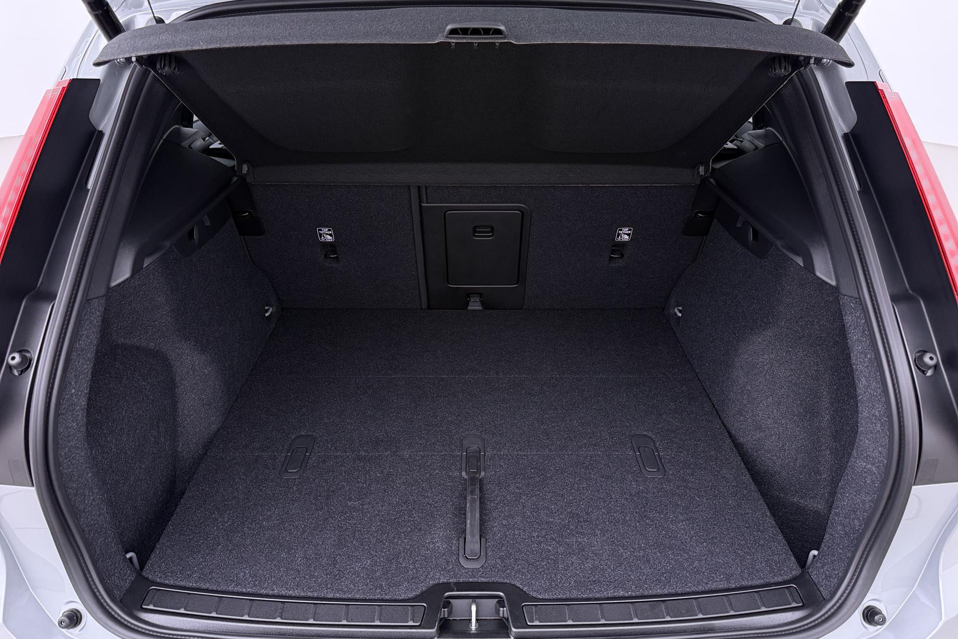 Volvo EX40