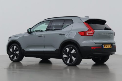 Volvo EX40
