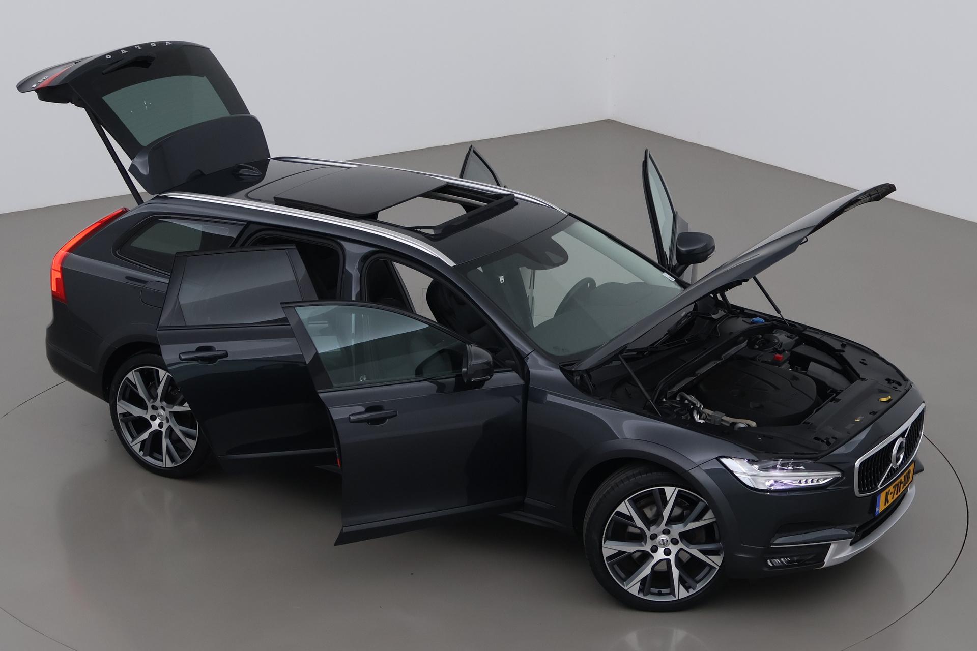 Volvo V90