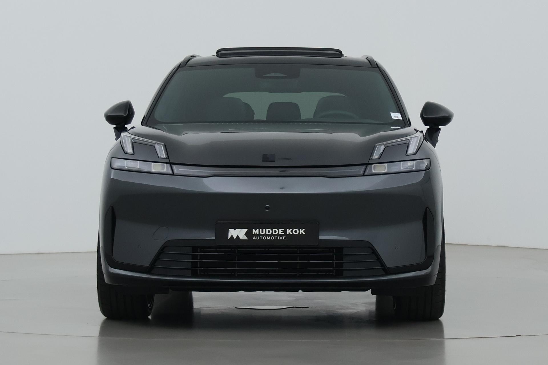 Lynk&co 08