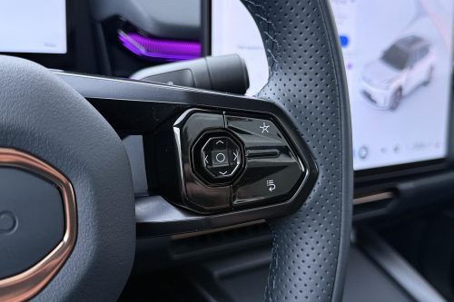 Lynk&co 08