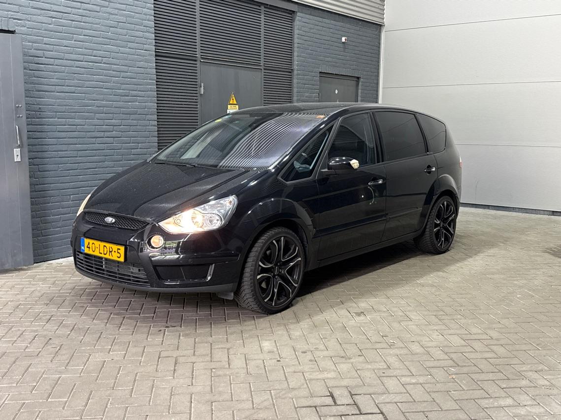 Ford S-Max