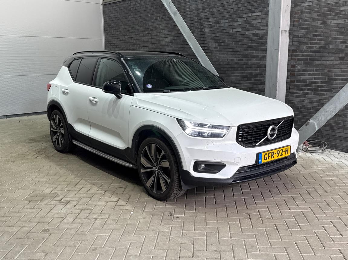 Volvo XC40