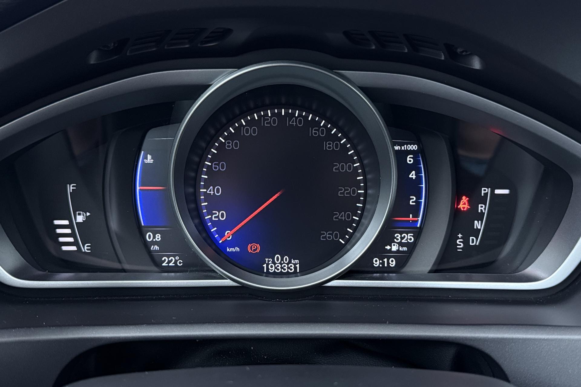 Volvo V40