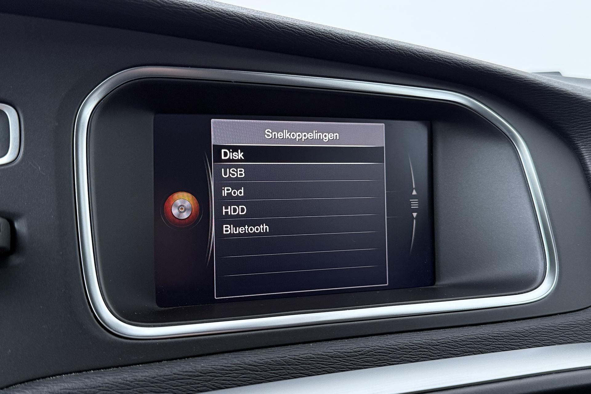 Volvo V40