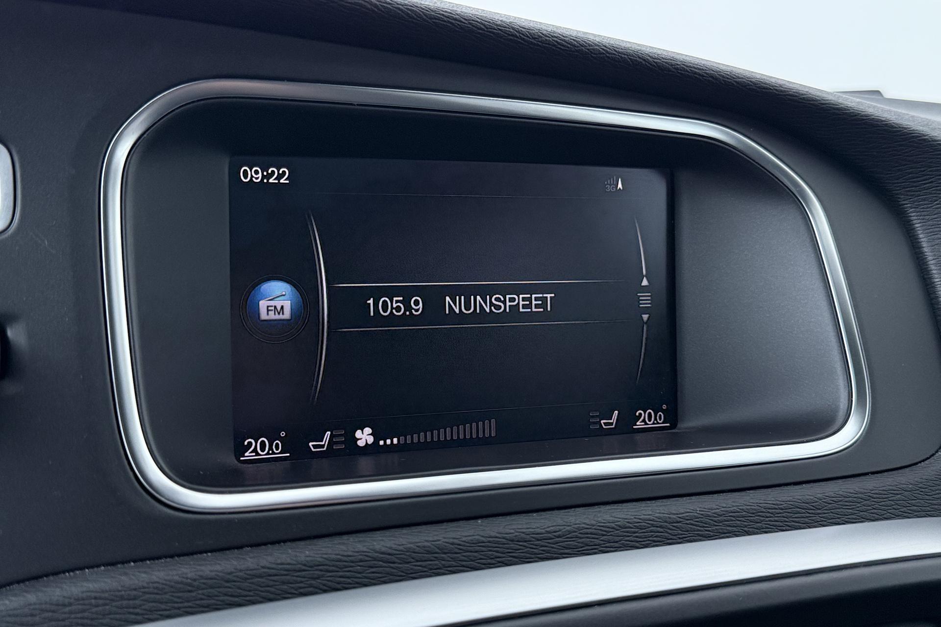 Volvo V40