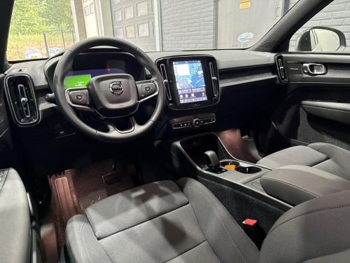 Volvo EX40