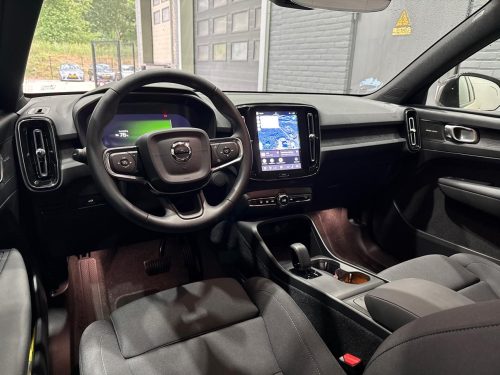 Volvo EX40